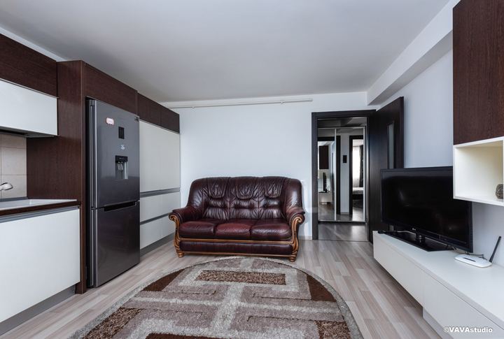 Apartament 4 · Coresi